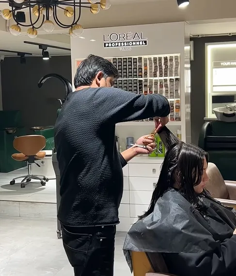 Welefull Unisex Salon | The Best Unisex Hair Salon In Punjabi Bagh, Delhi