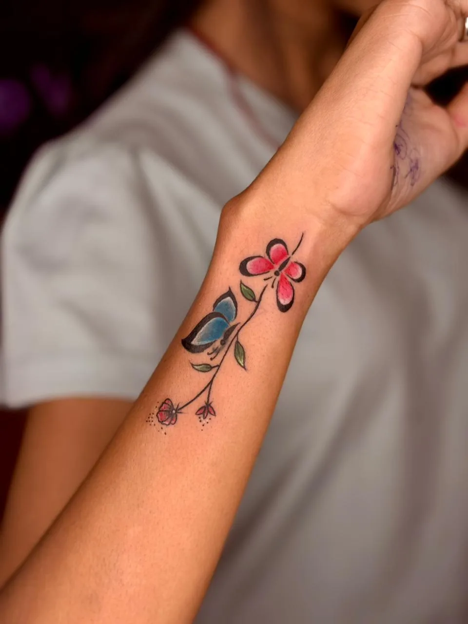 R"Tattoos & Piercing Studio