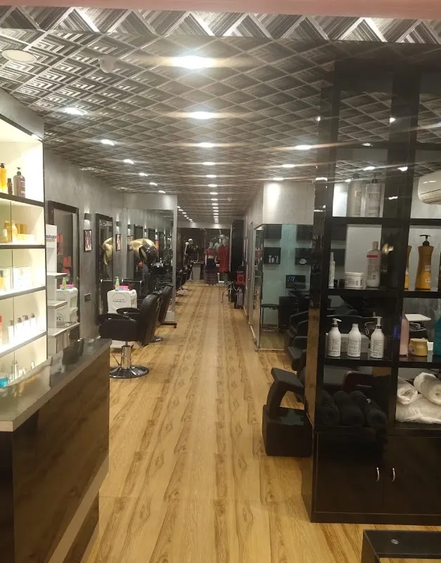 Indulge The Salon, Ram Mandir Square, Satya Nagar, Bhubaneswar