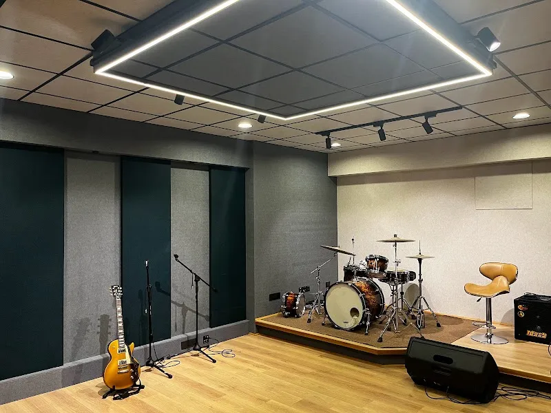 Rococo Studio & Jamspace
