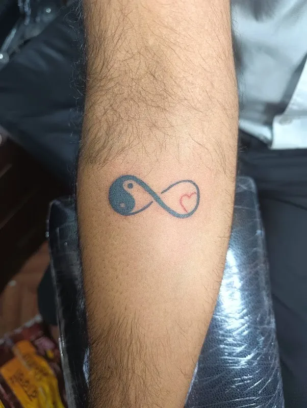 New Addiction Tattoo and Piercing Studio