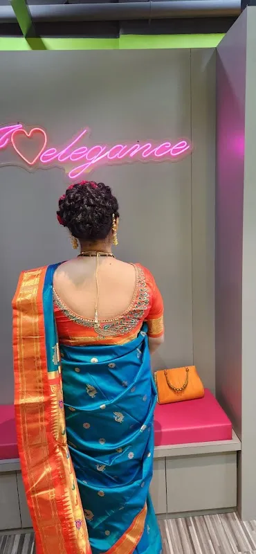 elegance The Beauty Lounge