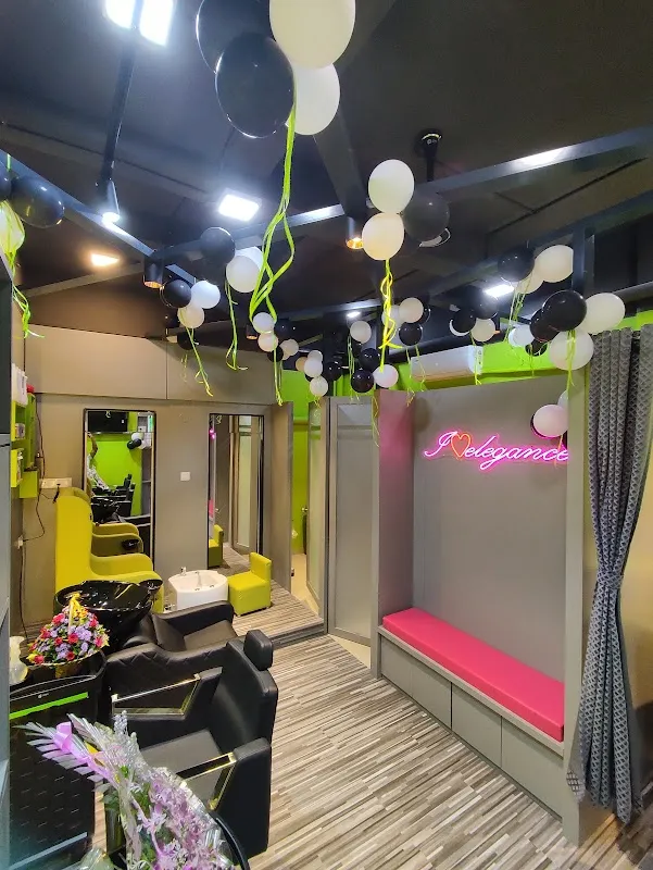 elegance The Beauty Lounge