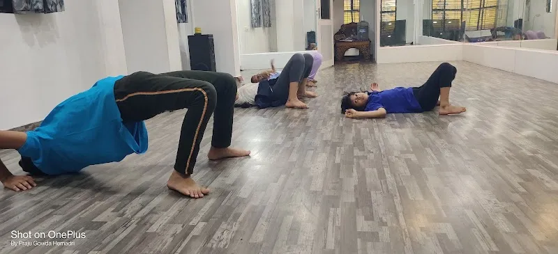 "RICHHIE'S DANCE & ARTS ACADEMY" By HEMADHRI STUDIOS