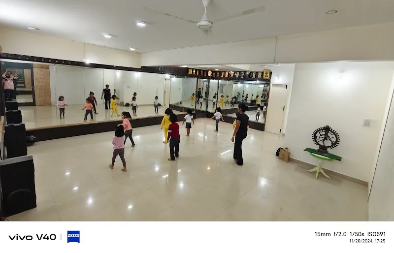 "RICHHIE'S DANCE & ARTS ACADEMY" By HEMADHRI STUDIOS