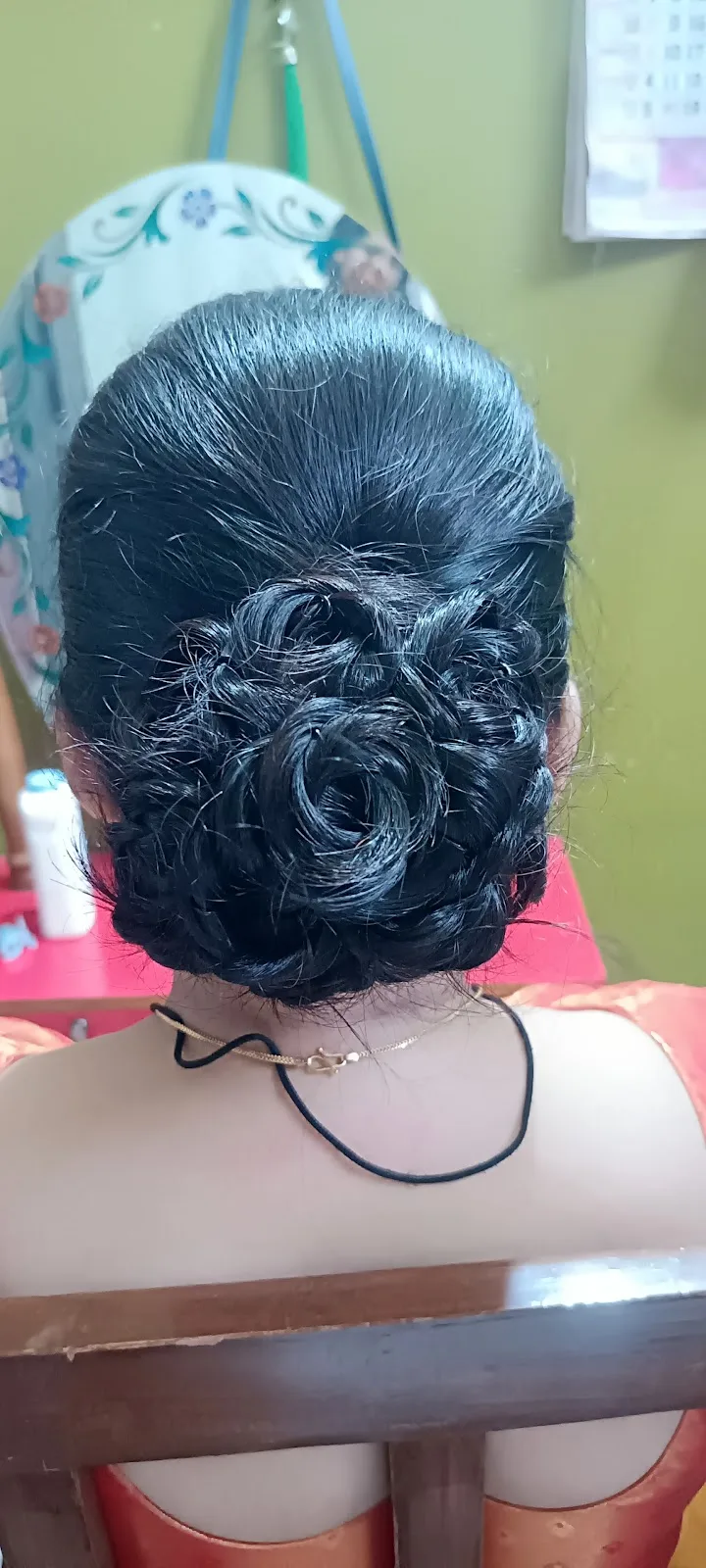 Lucknow Home Salon