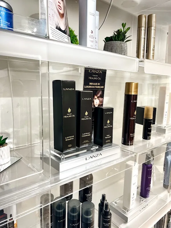 Olivialane Salon