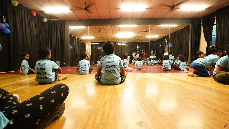 Foot Lock Dance School Airport