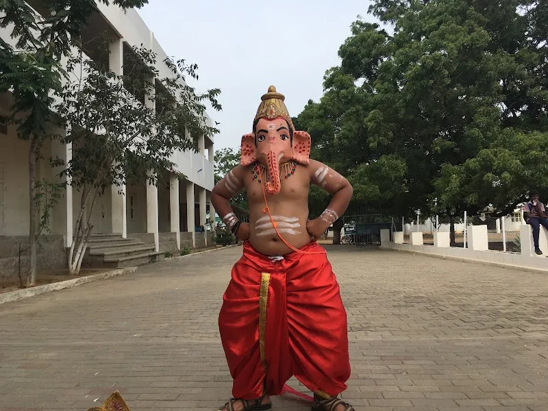 Foot Lock Dance School Airport