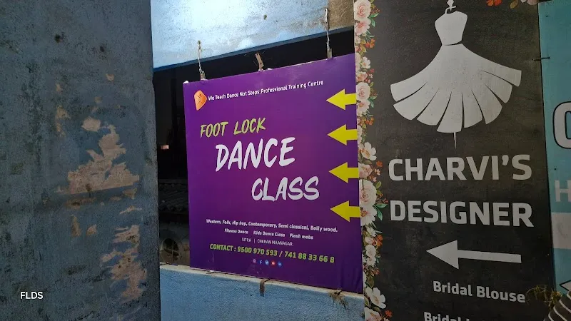 Foot Lock Dance School Airport