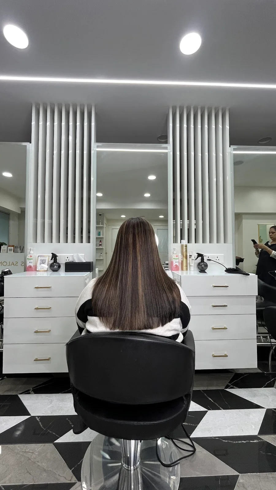 The Ladies Salon
