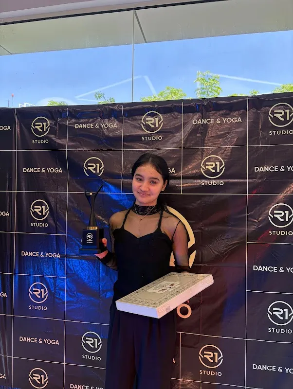R1 Dance and Yoga Studio