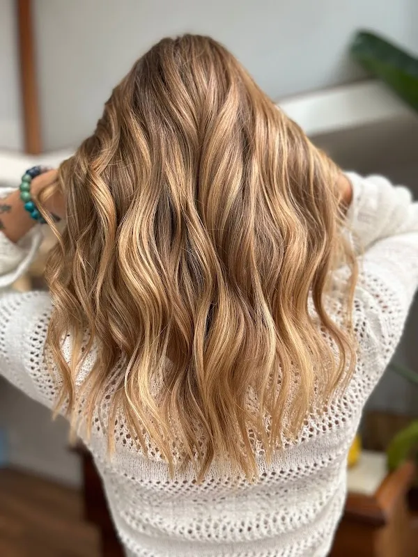 Salon Fryzjerski | Hair House Warsaw