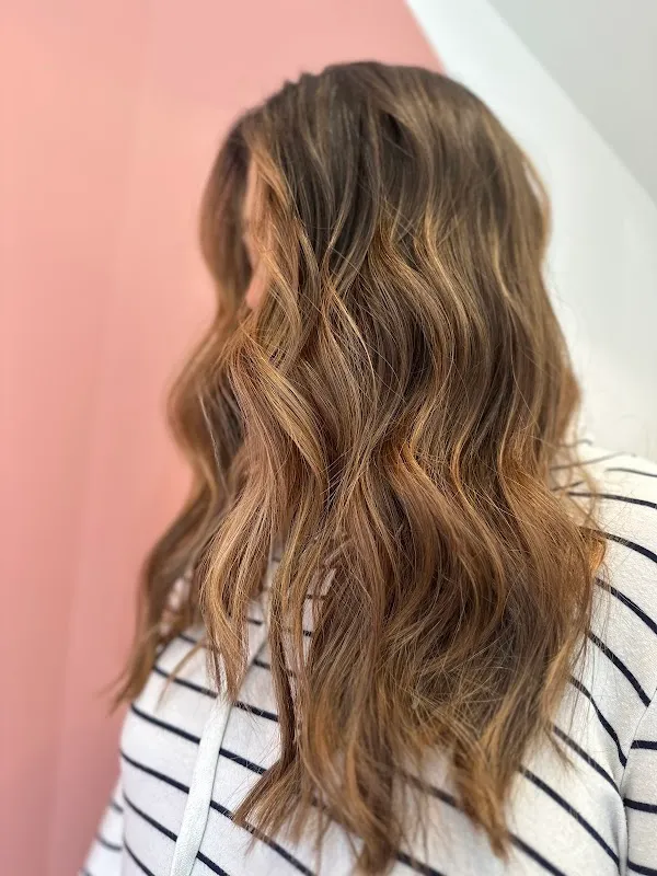 Artisan Salon LLC