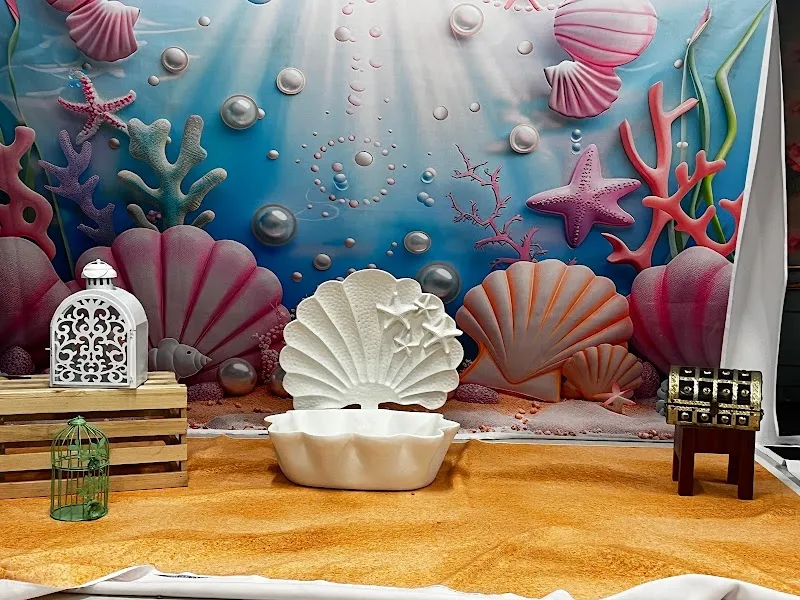 sunray baby prop studio (A/C)