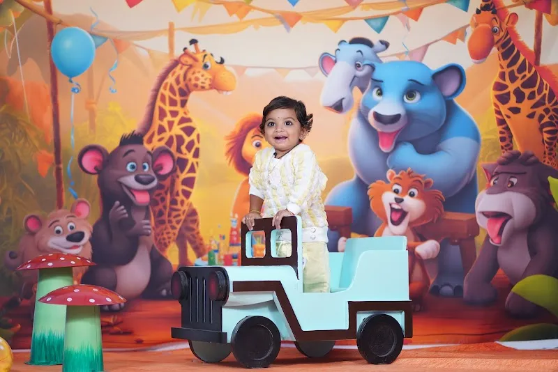 sunray baby prop studio (A/C)