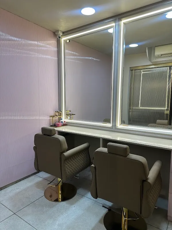 Tanash Unisex Salon