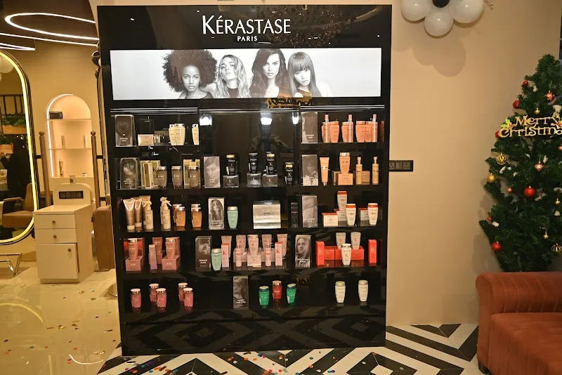 Toni & Guy Sushant Golf City Lucknow – Premium Hair & Beauty Salon