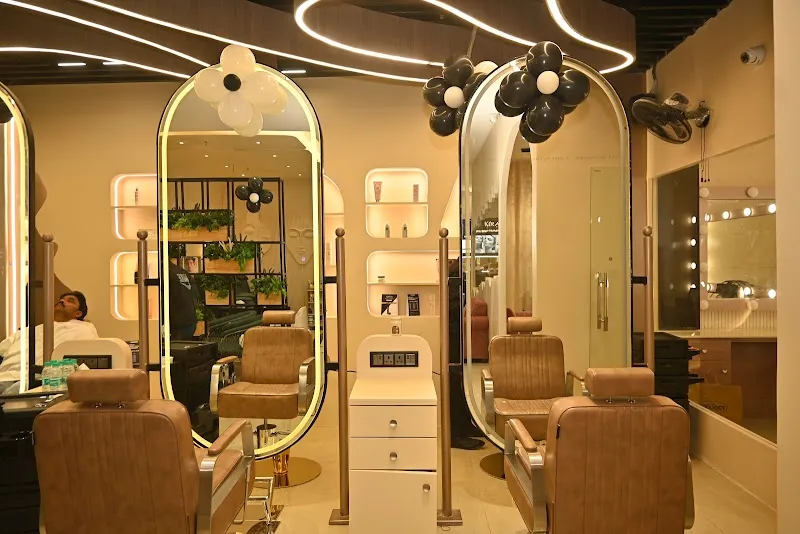 Toni & Guy Sushant Golf City Lucknow – Premium Hair & Beauty Salon