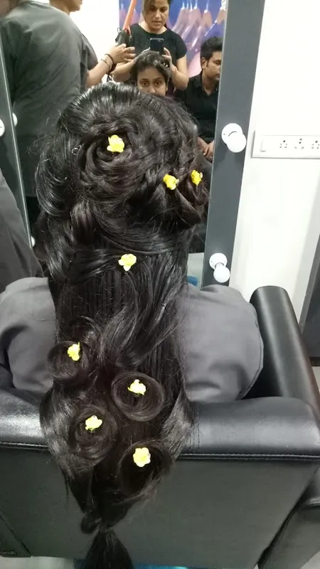 Lakme Salon in Tonk Road,Jaipur