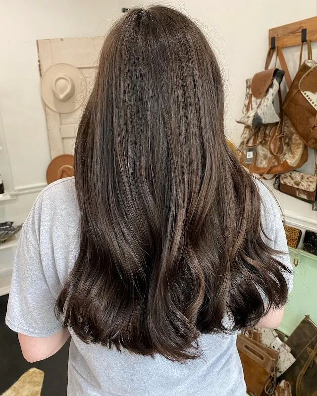 HAIR Salon & Boutique
