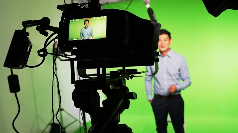 fewStones Corporate Video Production