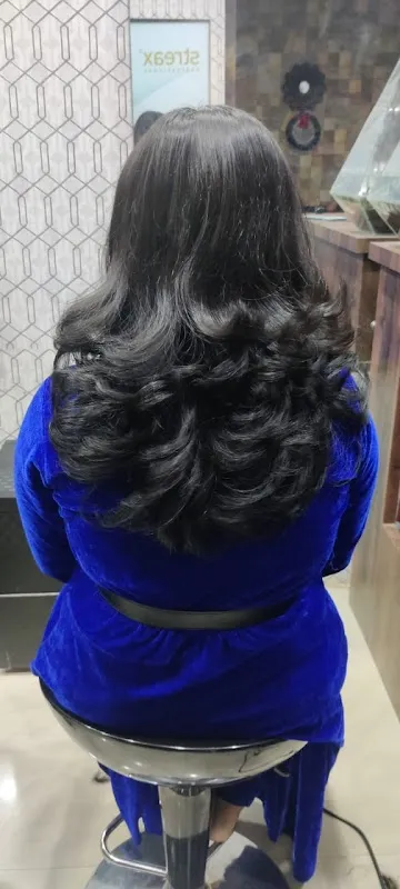 Urbano Salon & Spa