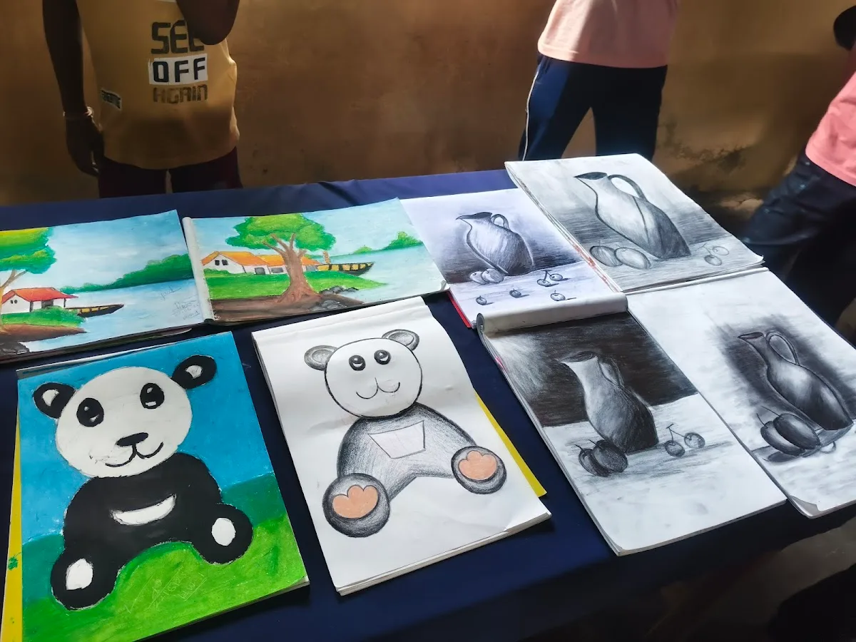 DREAM ART ACADEMY