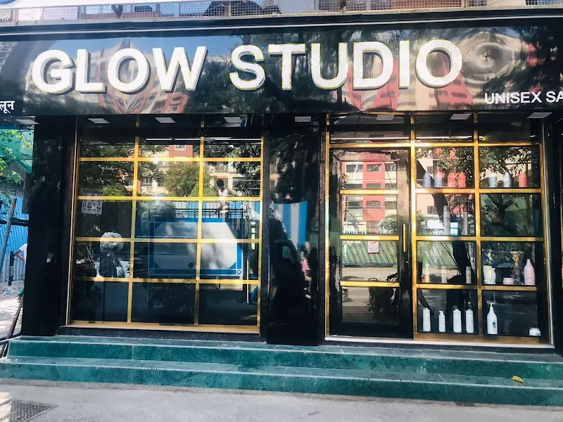 Glow Studio Nail, Eyelashes Extensions & Hair Salon - Goregaon