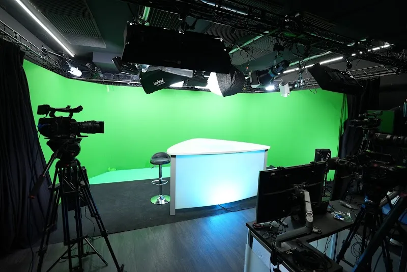 Videology Studio l Studio de tournage fond vert