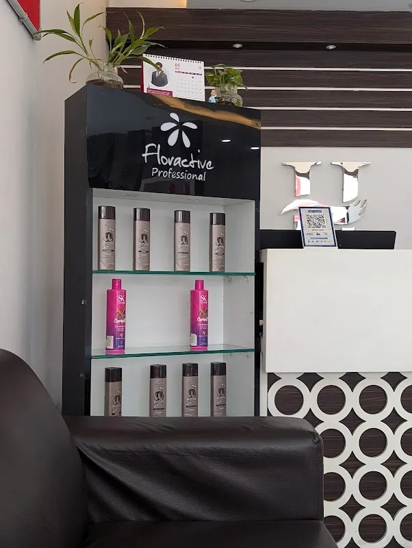 Jawed Habib Salon Hazratganj