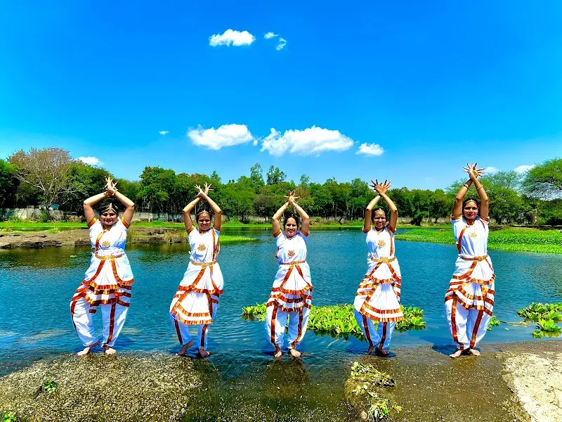 A V Dance Studio