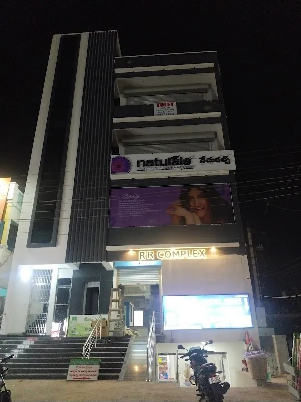 Naturals Salon Vedayapalem Nellore