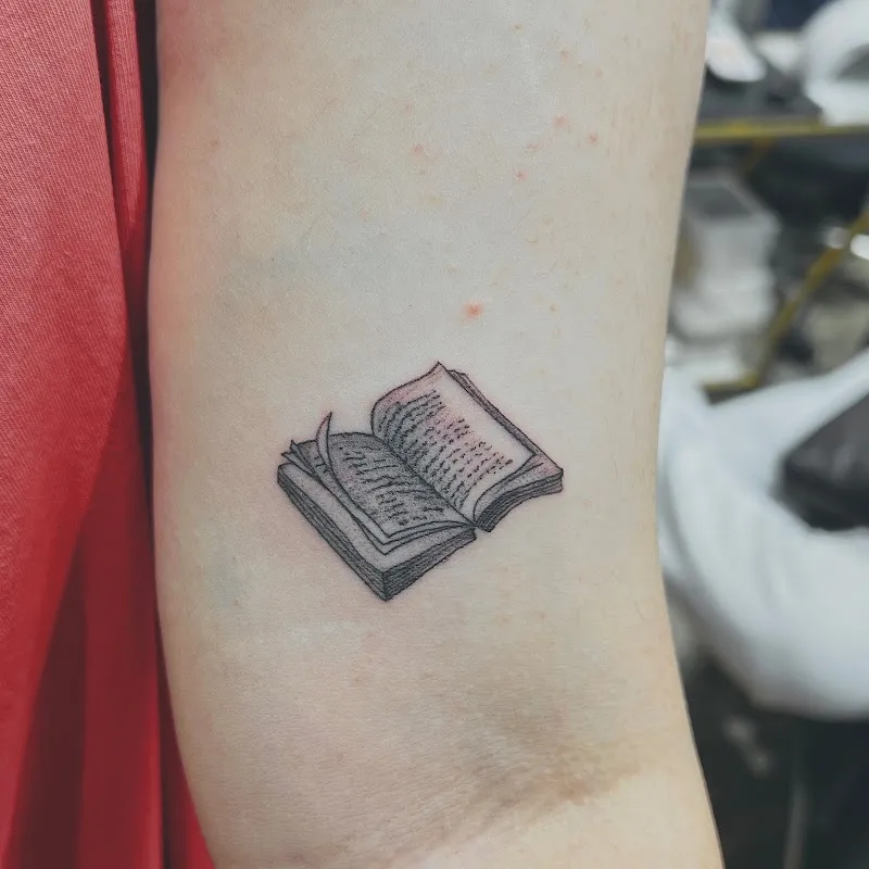 La Tattoo and Piercing