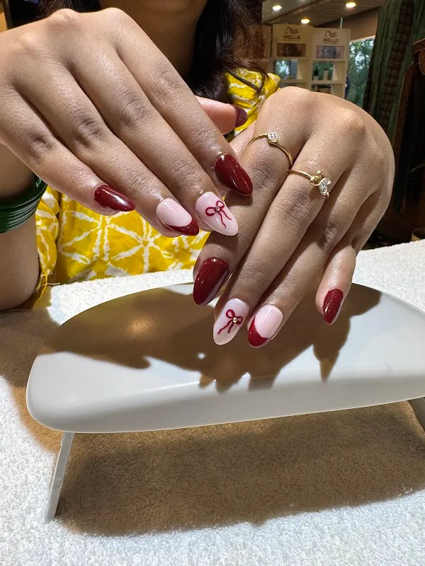 7 Styles Unisex Salon - Best Hair & Beauty Salon in Bhopal | Bride Groom Makeup Artist Bhopal