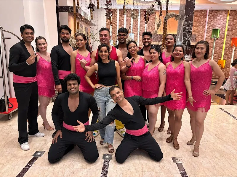 Delhi Salsa Club Salsa Class, Bachata Class, Kizomba Class, Zumba classs