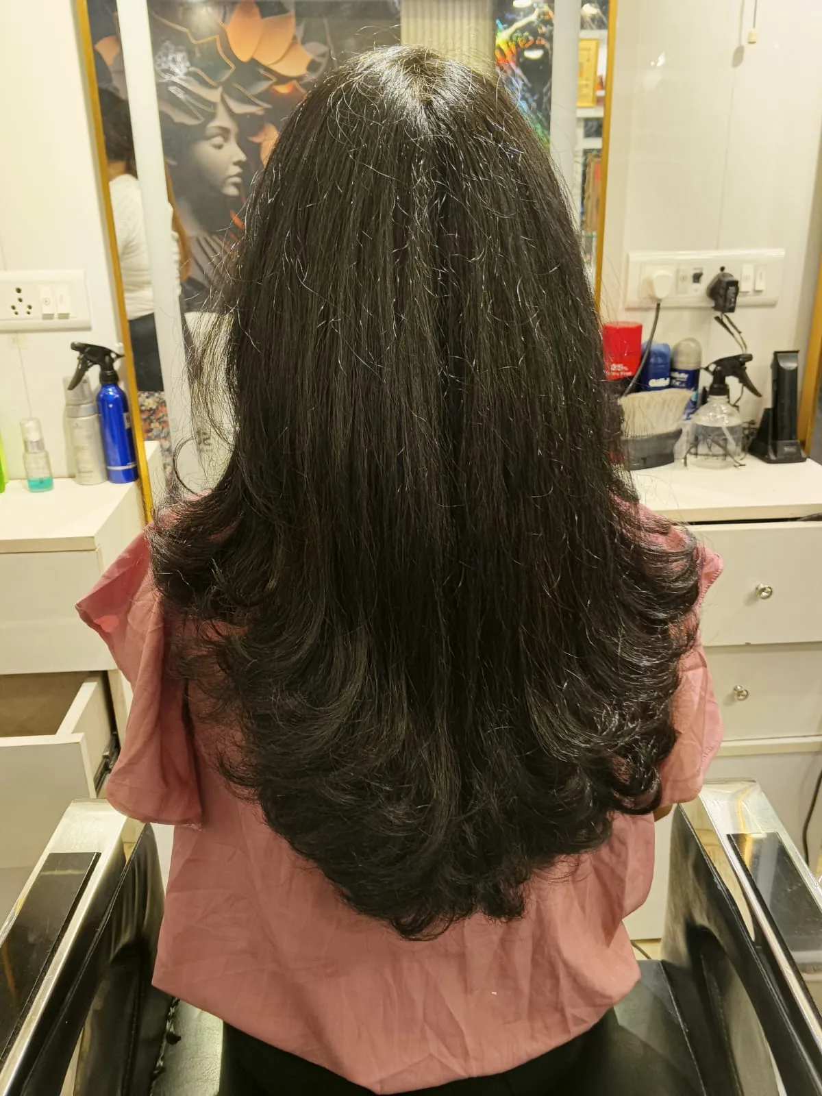 Tres Beaux family salon