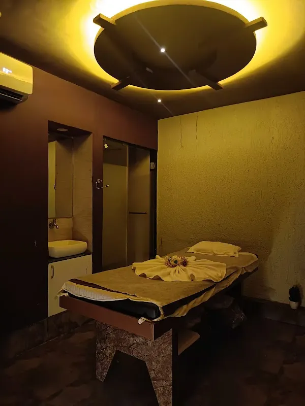 ATHARAVA SPA | DADAR