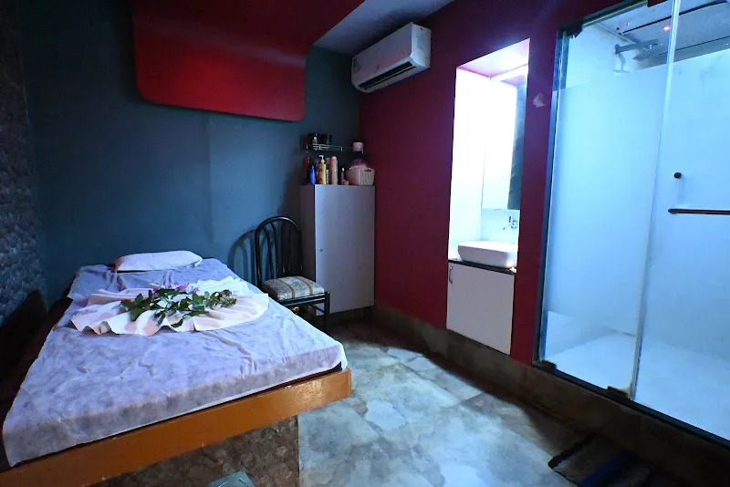 ATHARAVA SPA | DADAR