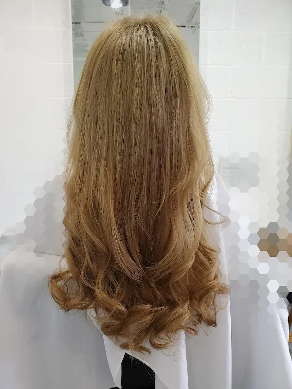 ON:U hair