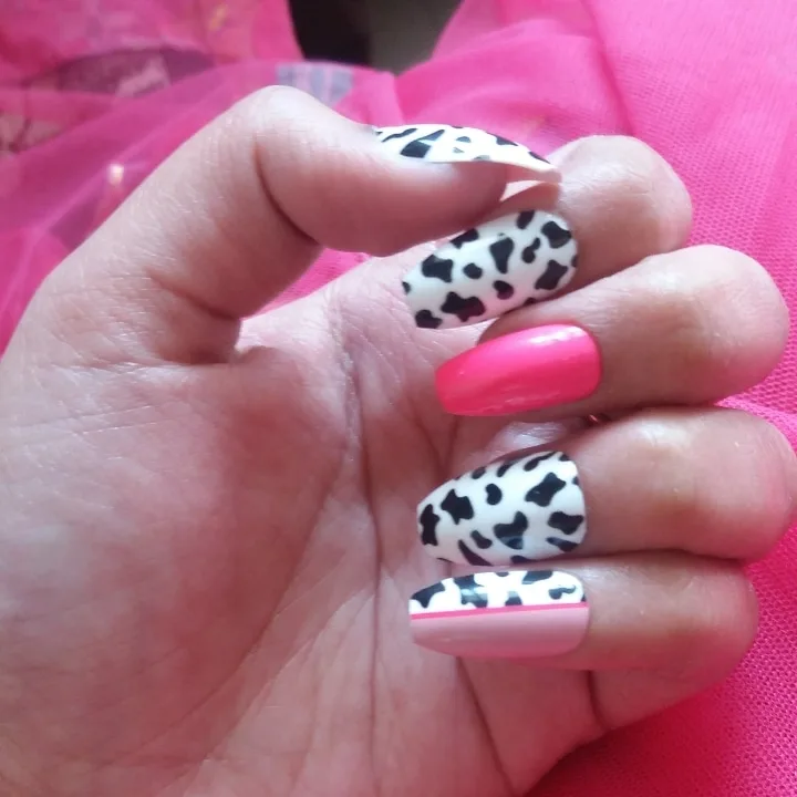 YASHI's - The Beauty Salon | Best Salon for Hair, Nails, Skin and Makeup