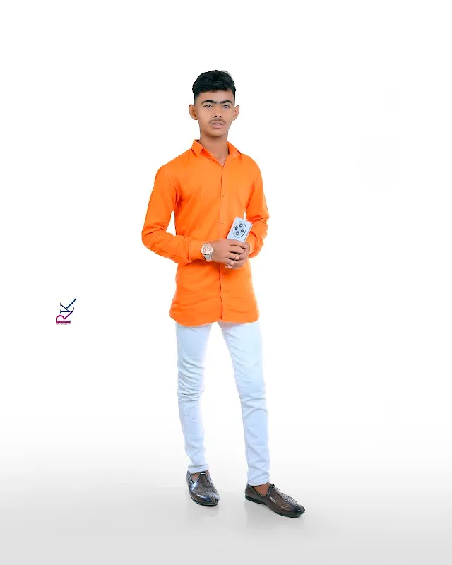 R K Digital Photo Studio