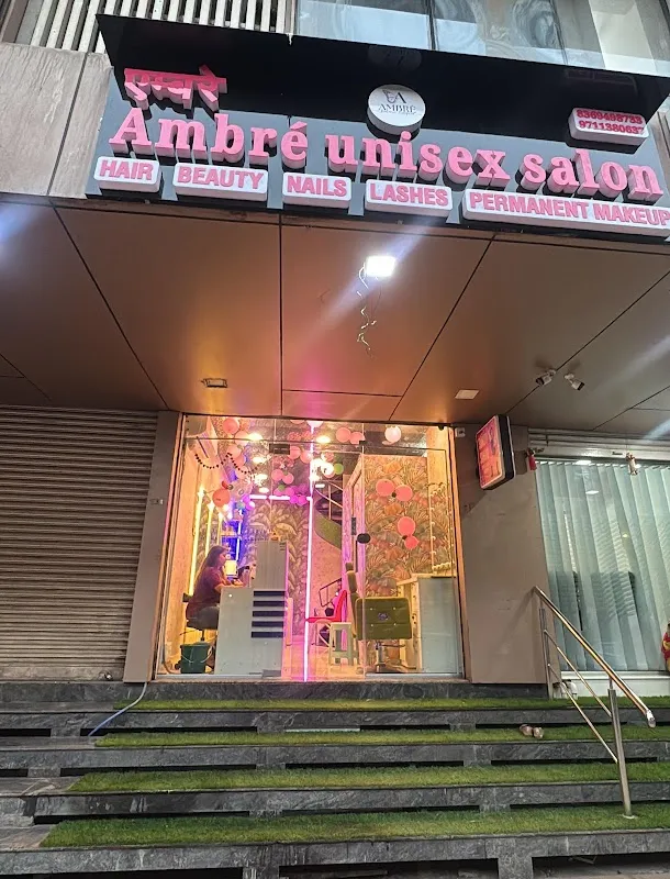 Ambré Unisex Salon