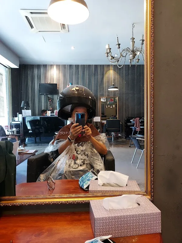King Salon