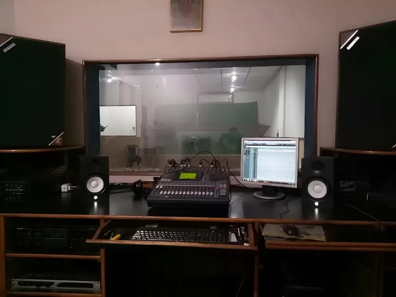 MAYUR MULTITRACK STUDIO
