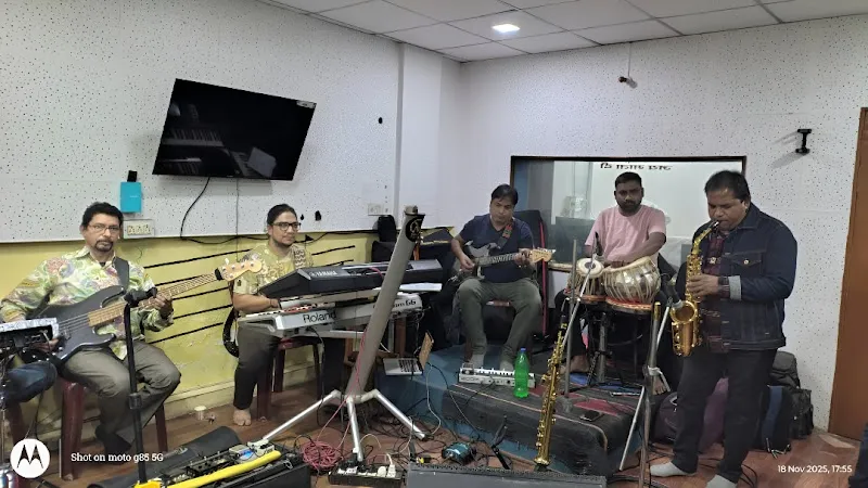 MAYUR MULTITRACK STUDIO