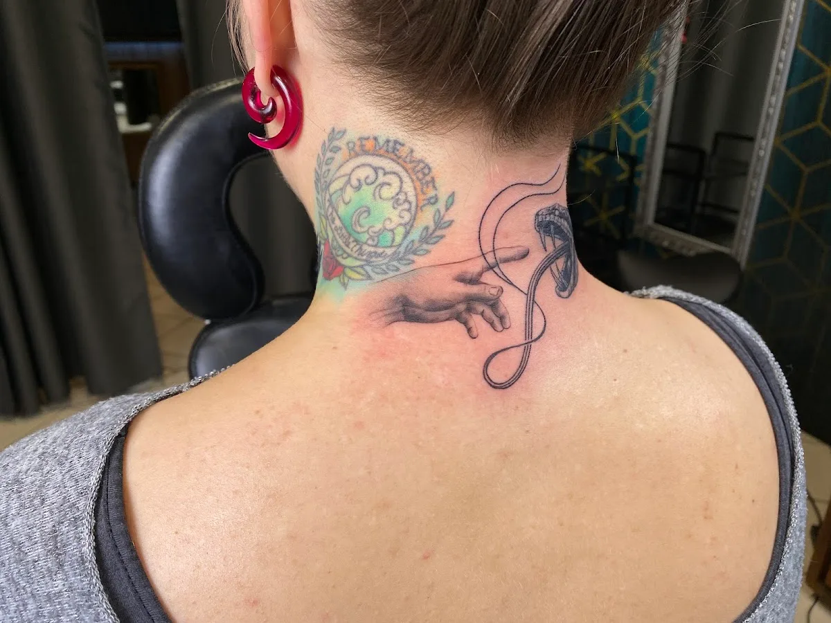 World End Tattoo Tetováló és Piercing Stúdió