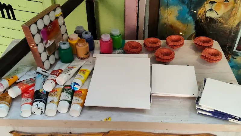 Komal Tambekar's Art Studio - Painting Classes & Art Gallery