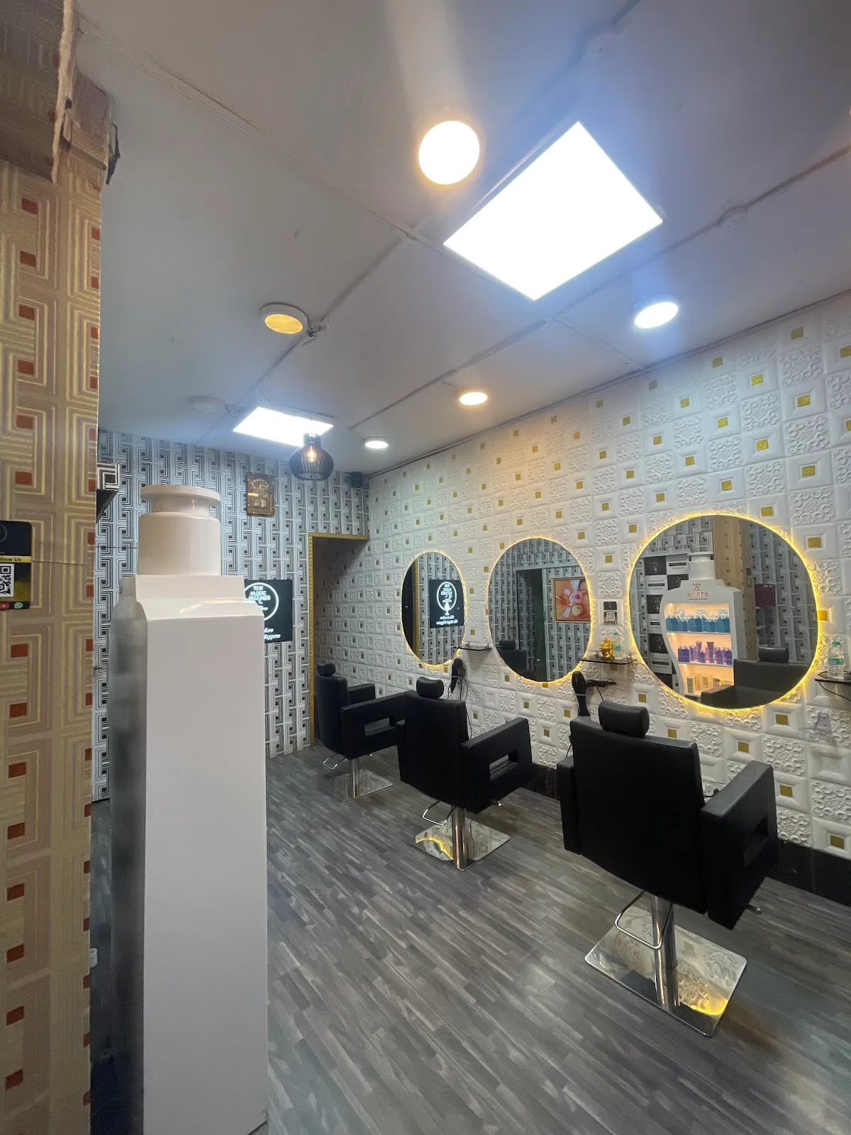 The Magic Hands Unisex Salon & Academy