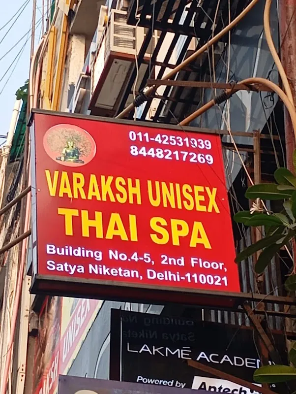 Varaksh Unisex Thai Spa